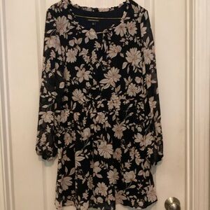 Short, long sleeved dress